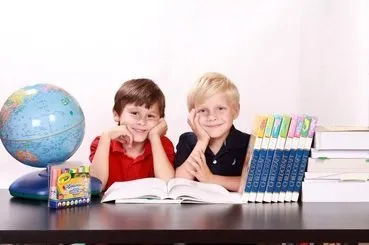 post Gogénola